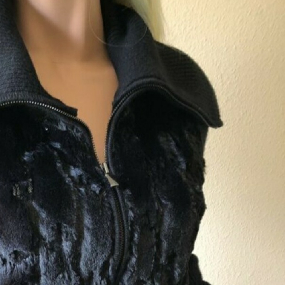 Cache zip sweater top